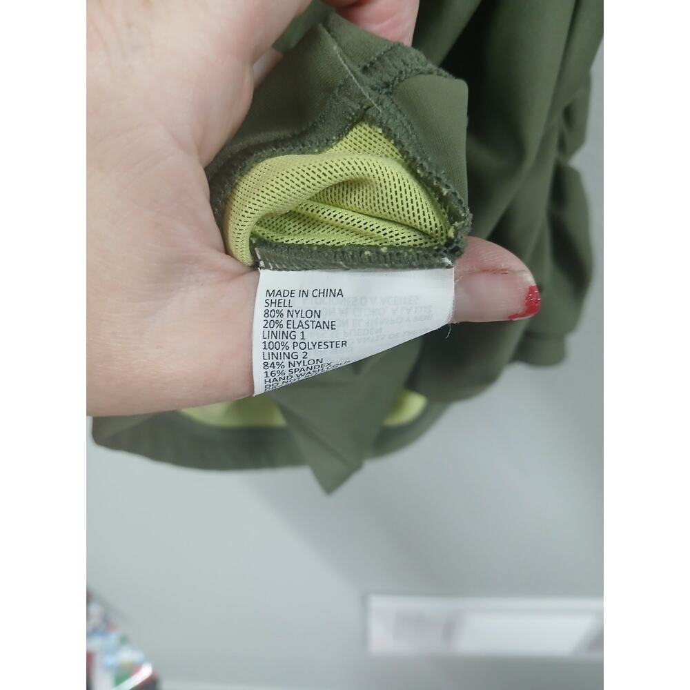 prAna swim set in an olive green Lg/XL - Picture 8 of 11